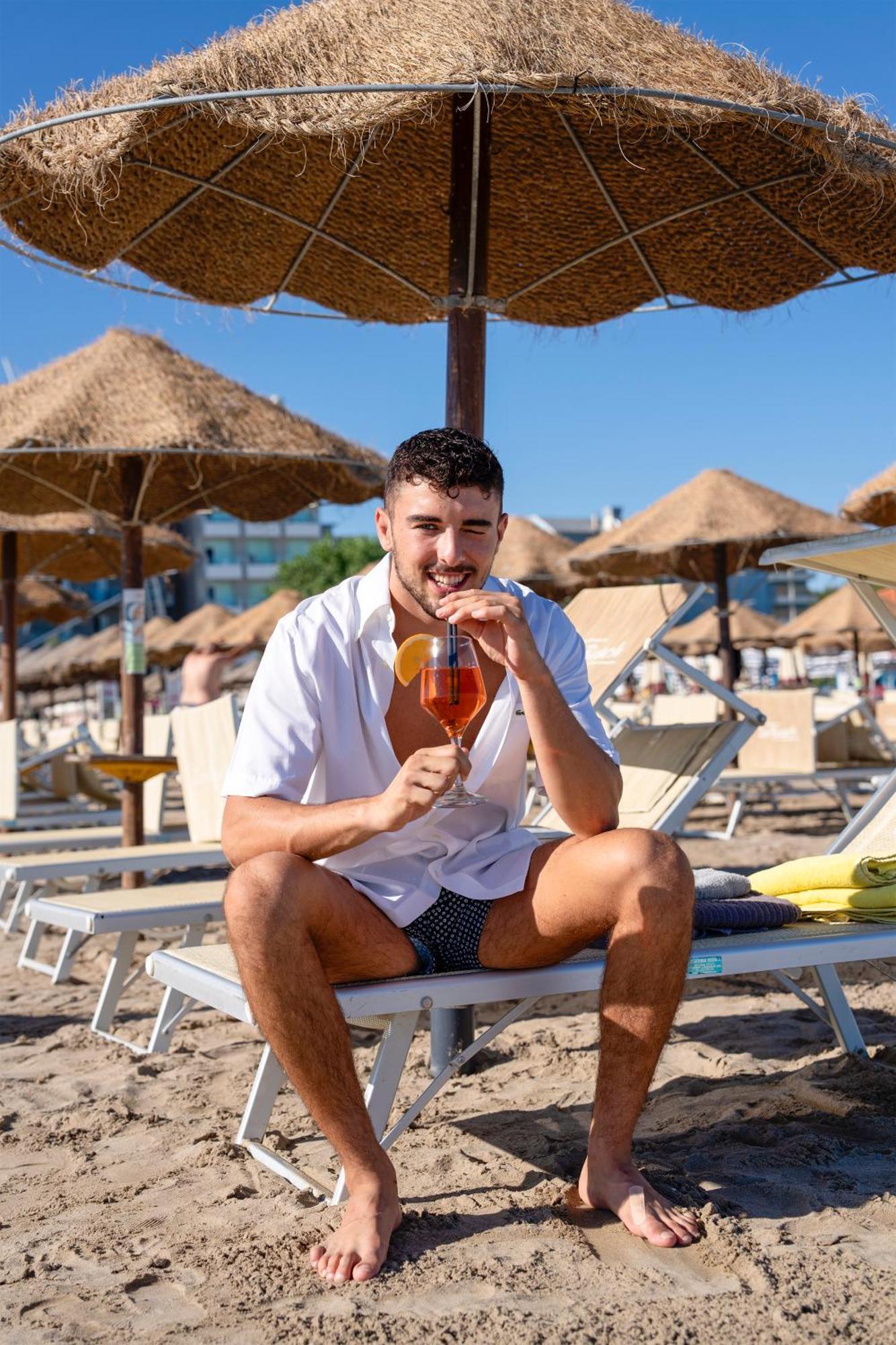 Hotel Rex Gabicce Mare Eksteriør billede