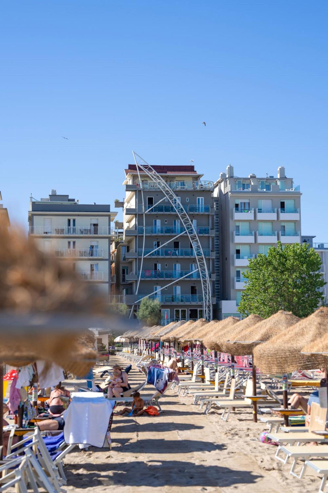Hotel Rex Gabicce Mare Eksteriør billede